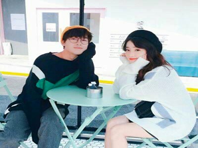 丝瓜视频草莓：短视频新星引发隐私争议，青少年沉迷成社会焦点-2